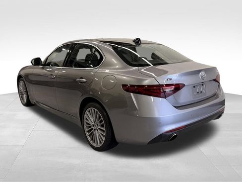 Used 2019 Alfa Romeo Giulia Ti w/ Quick Order Package 22X Lusso AWD/4WD image 3