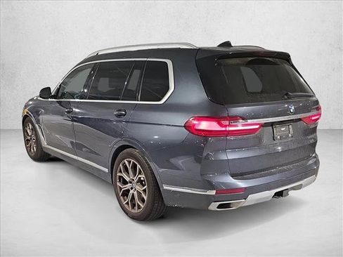 Used 2022 BMW X7 xDrive40i w/ Premium Package image 7