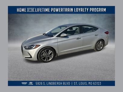 Used 2017 Hyundai Elantra Limited w/ Limited Tech Package 08