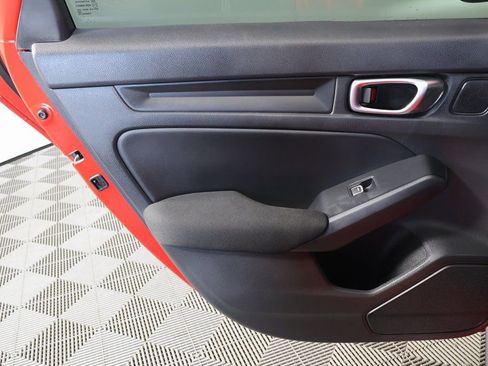 Used 2025 Honda Civic Sport image 13