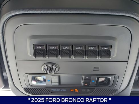 New 2025 Ford Bronco Raptor image 28
