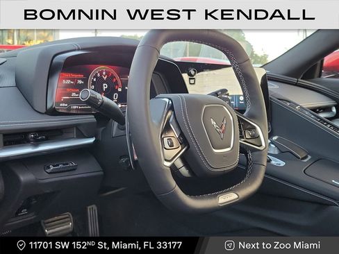 Used 2025 Chevrolet Corvette Z06 image 7