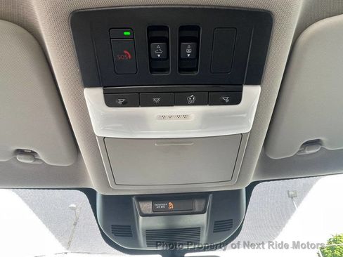Used 2023 Nissan Rogue SV w/ SV Premium B Package FWD image 23