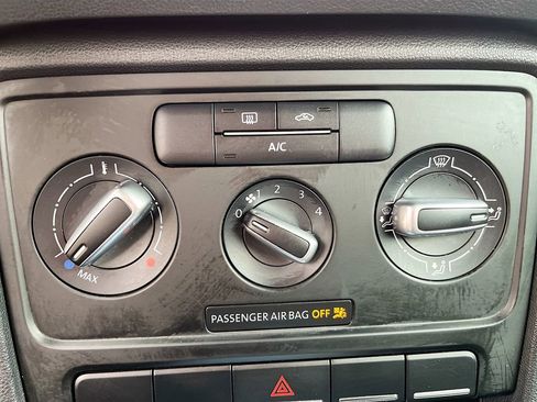 Used 2017 Volkswagen Beetle 1.8T S image 15