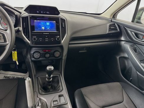 Used 2019 Subaru Crosstrek 2.0i AWD/4WD image 27