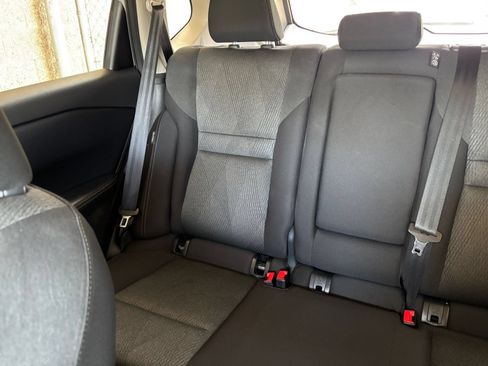 Used 2025 Nissan Rogue SV FWD image 41