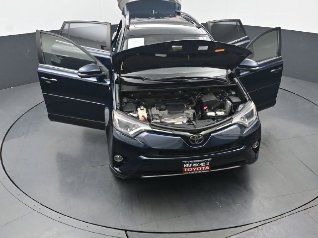 Used 2017 Toyota RAV4 XLE w/ Plus Extra Value Package AWD/4WD image 52