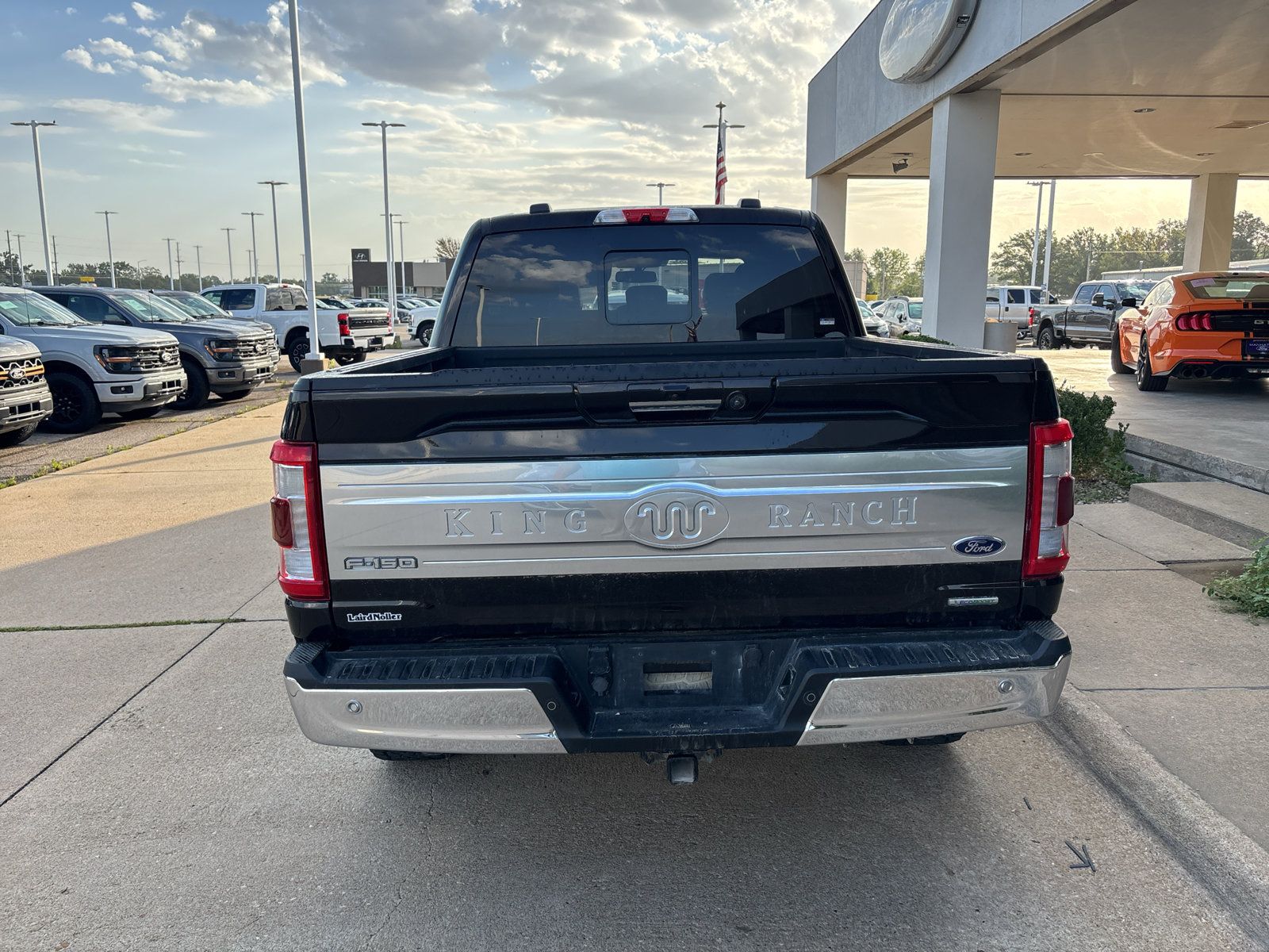 Used 2021 Ford F150 King Ranch w/ Equipment Group 601A High AWD/4WD image 9