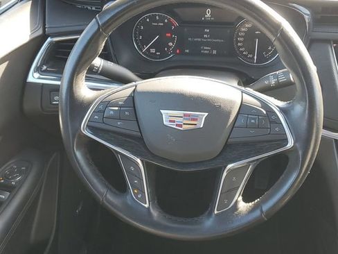 Used 2021 Cadillac XT5 Premium Luxury AWD/4WD image 14