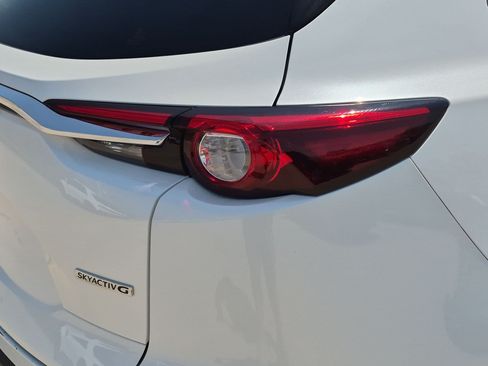 Used 2020 MAZDA CX-9 Touring FWD image 11