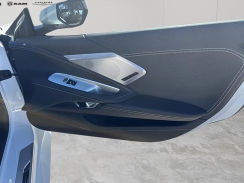 Used 2025 Chevrolet Corvette Stingray Preferred Conv w/ Z51 Performance Package image 11