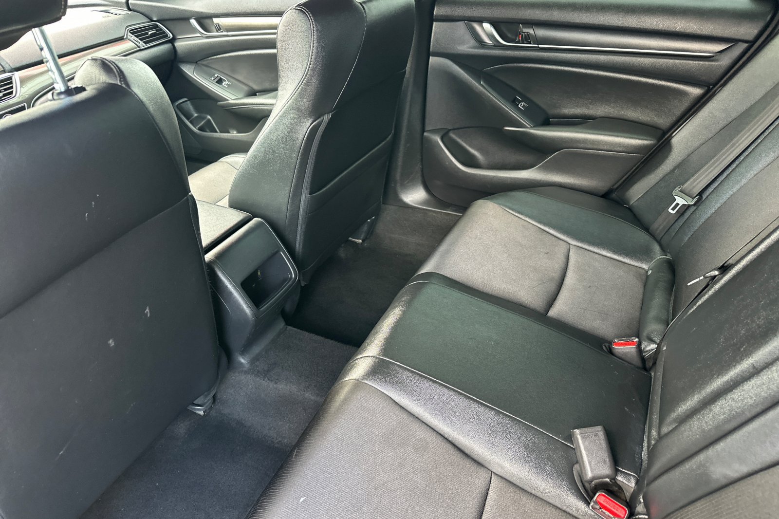 Used 2020 Honda Accord Sport image 12