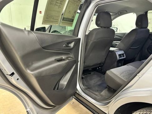Used 2024 Chevrolet Equinox LT AWD/4WD image 18