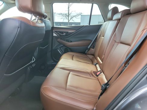 Certified 2021 Subaru Outback Touring XT AWD/4WD image 10