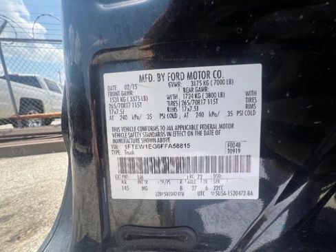 Used 2015 Ford F150 XLT AWD/4WD image 9