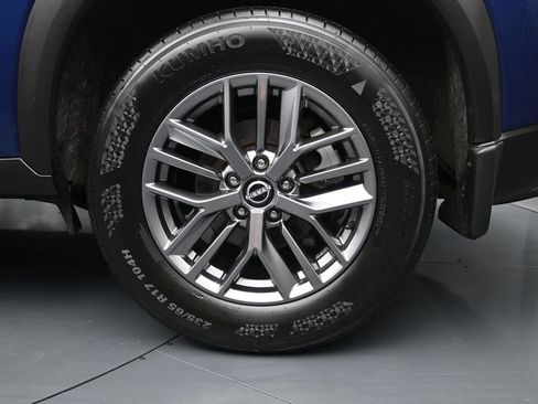 Certified 2023 Nissan Rogue S AWD/4WD image 7
