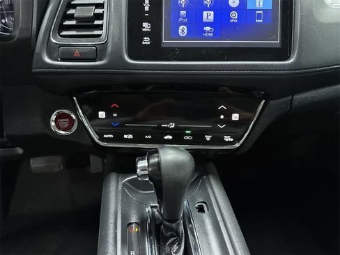 Used 2017 Honda HR-V EX image 20