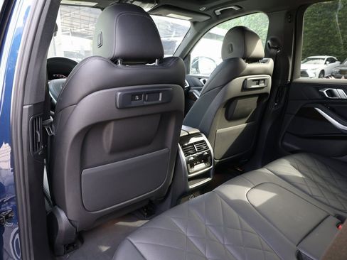 Used 2023 BMW X5 sDrive40i w/ Parking Assistance Package image 22