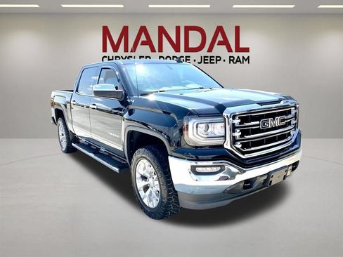 Used 2018 GMC Sierra 1500 SLT w/ SLT Premium Package AWD/4WD image 3