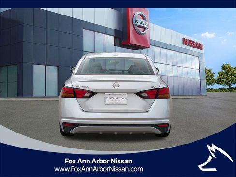 Certified 2023 Nissan Altima 2.5 SV image 4
