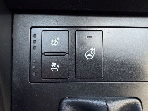 Used 2024 Lexus IS 300 300 image 21