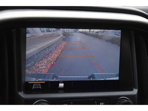 Used 2019 GMC Canyon SLE w/ SLE Convenience Package image 19