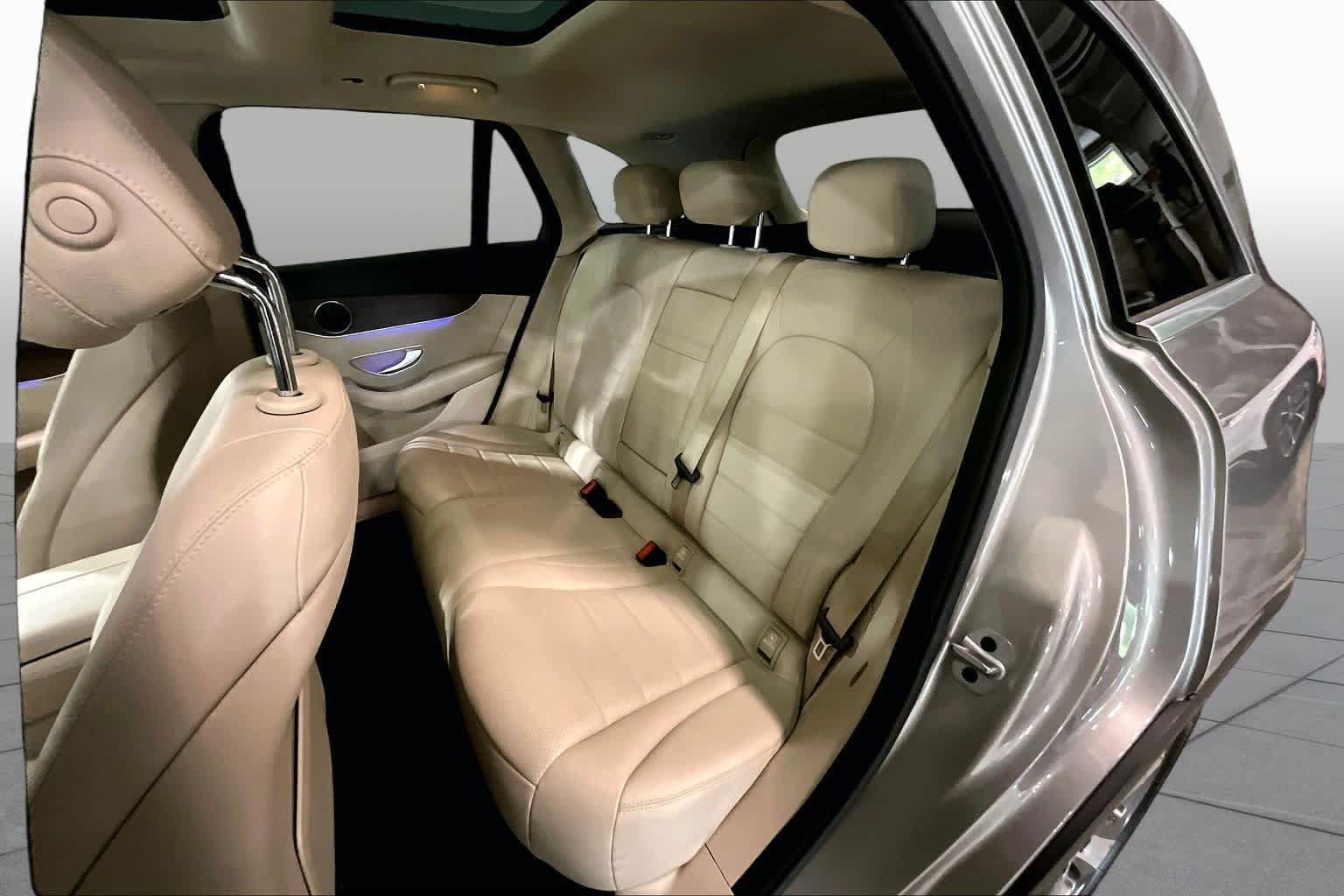 Certified 2022 Mercedes-Benz GLC 300 4MATIC image 21