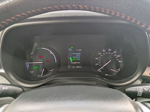 Used 2022 Toyota Sienna XSE image 12