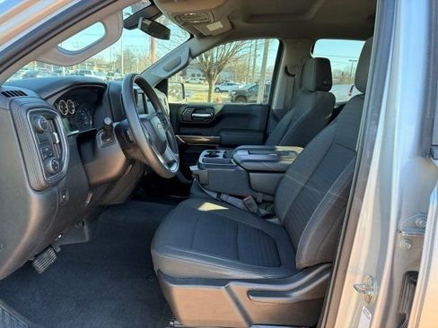 Used 2020 Chevrolet Silverado 1500 LT image 16