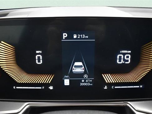 Used 2024 Kia Sorento S image 27