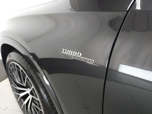 Used 2025 Mercedes-Benz GLC 43 AMG 4MATIC Coupe image 38