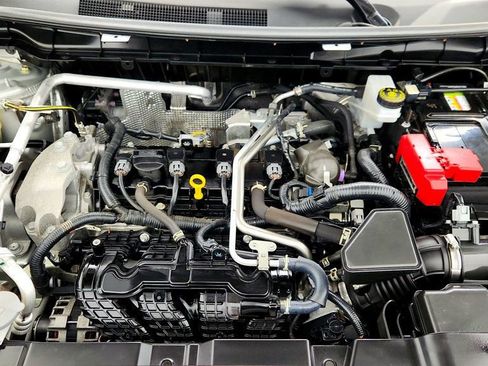 Used 2024 Mitsubishi Outlander SE image 28