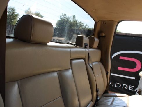Used 2005 Ford F150 Lariat image 18