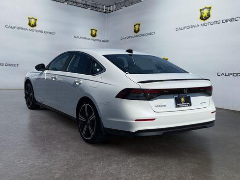 Used 2023 Honda Accord Sport image 3