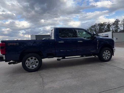 New 2026 Ford F250 Lariat w/ Lariat Premium Package image 7