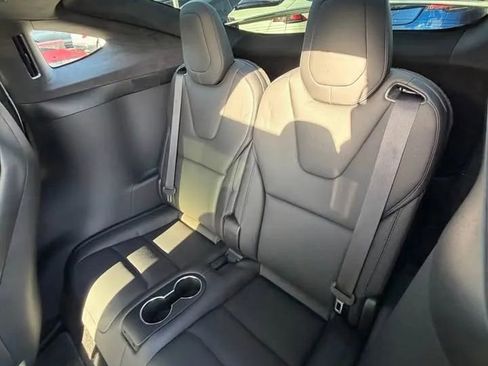 Used 2022 Tesla Model X Plaid image 14