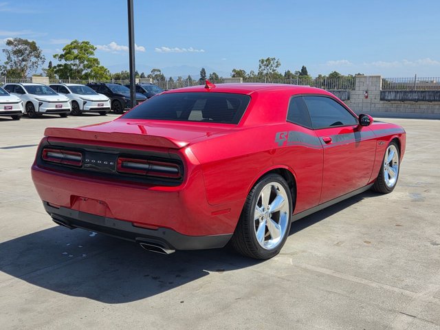 Used 2015 Dodge Challenger R/T Plus RWD image 5