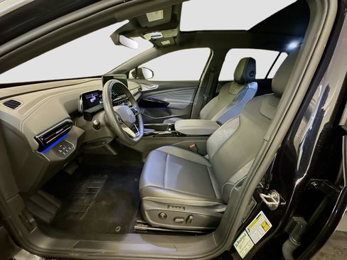 Used 2023 Volkswagen ID.4 Pro S Plus image 13