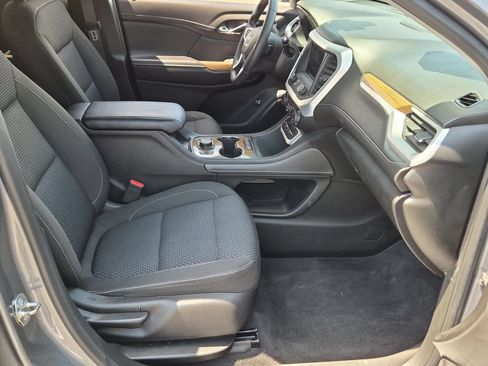 Certified 2021 GMC Acadia SLE w/ Driver Convenience Package FWD image 27
