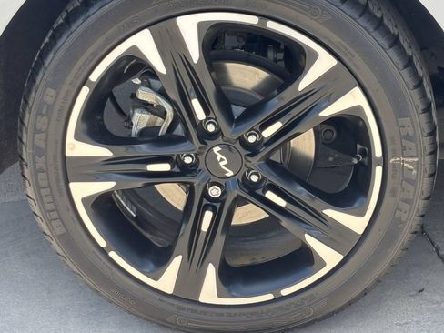 Used 2022 Kia K5 GT-Line AWD/4WD image 7