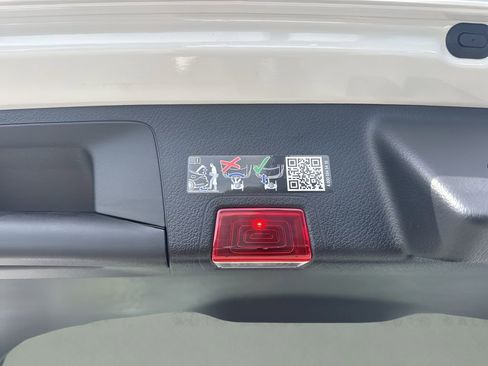 Used 2025 Mercedes-Benz GLA 250 image 29