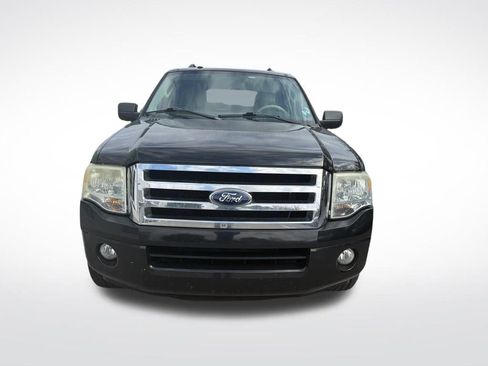Used 2014 Ford Expedition XLT image 3