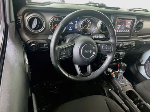 Used 2023 Jeep Wrangler Sport AWD/4WD image 21