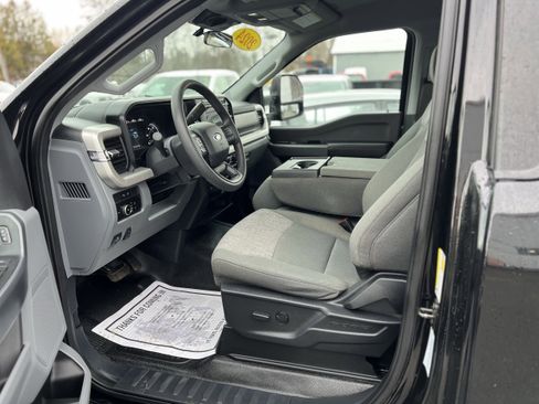 Used 2024 Ford F350 XLT w/ Snow Plow Prep Package AWD/4WD image 8