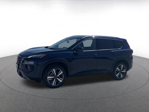 Used 2026 Nissan Rogue SL FWD image 8