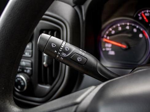 Used 2021 Chevrolet Silverado 1500 Custom w/ LPO, Dark Essentials Package image 26