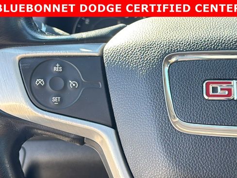 Used 2020 GMC Acadia SLE image 22