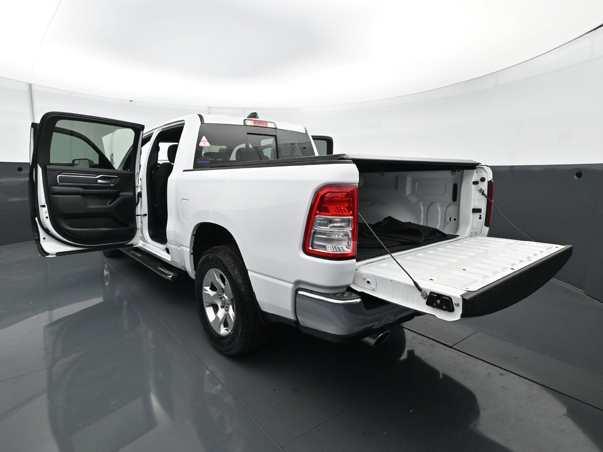 Used 2021 RAM 1500 Big Horn AWD/4WD image 33