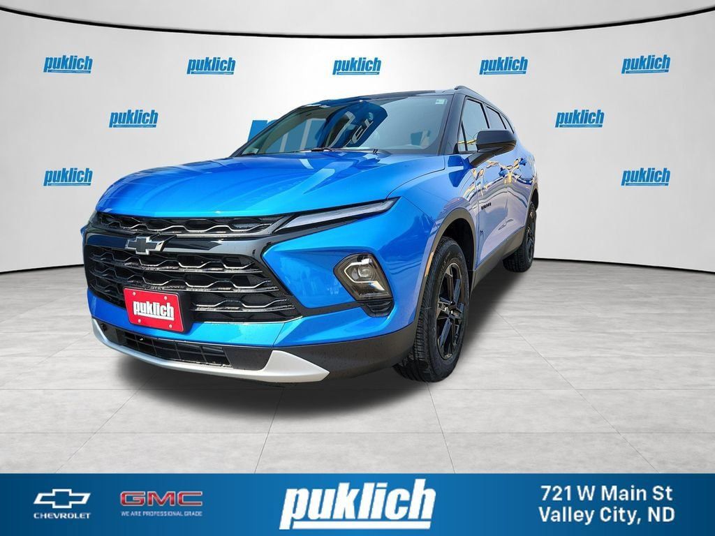New 2026 Chevrolet Blazer LT w/ Convenience Package AWD/4WD image 1