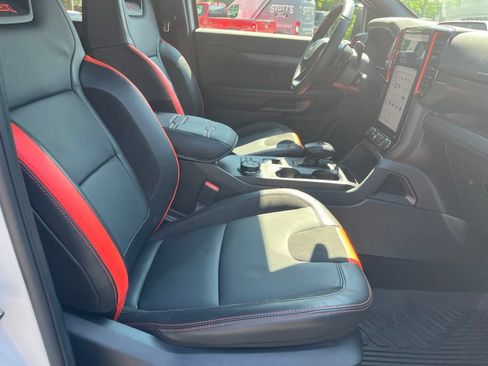 Used 2025 Ford Ranger Raptor AWD/4WD image 19